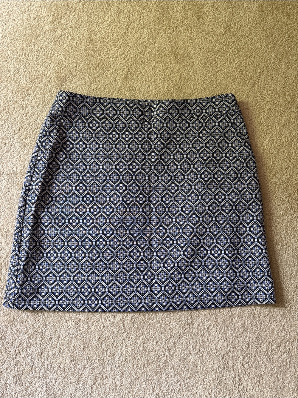 LOFT Navy and White Geometric Mini Skirt